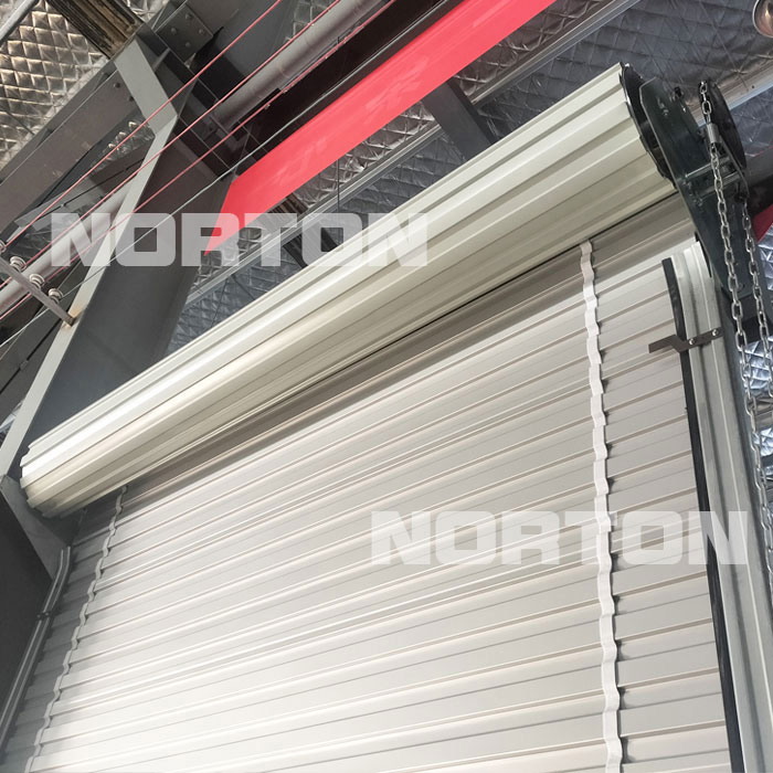 راهنمای نصب درب های رول آپ: آیا به این جزئیات توجه کرده اید؟